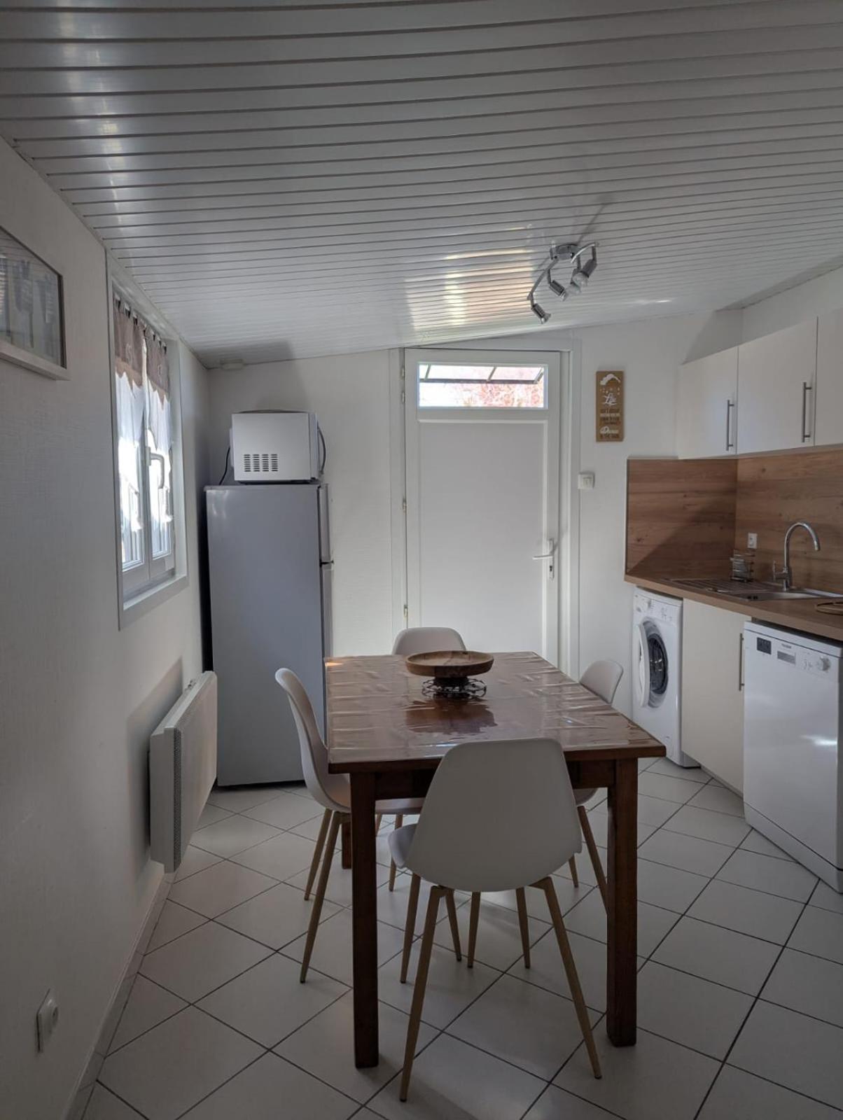 Chez Isa Et Jp Vila Soulac-sur-Mer Exterior foto