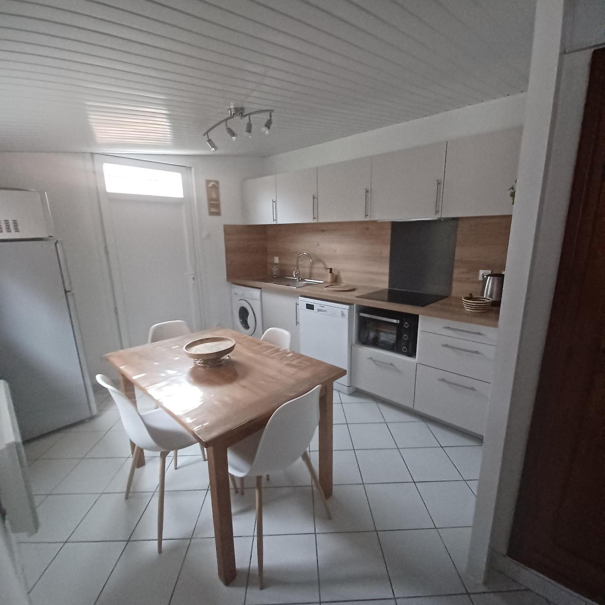 Chez Isa Et Jp Vila Soulac-sur-Mer Exterior foto